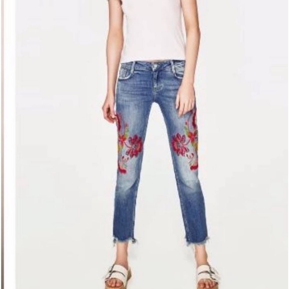 Zara Trafaluc Denimwear | Floral Embroidered Distressed 5 Pocket Blue Jeans 2
